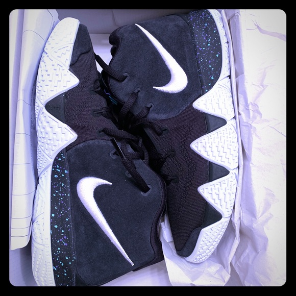 kyrie 4 youth size 6